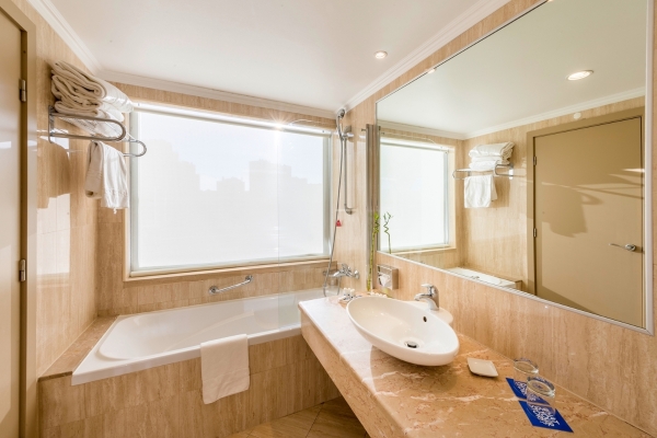 TRYP Lisboa Oriente Hotel
